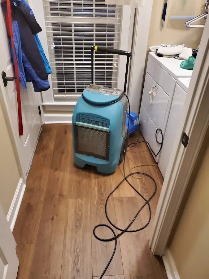 Commercial dehumidifier deployed for Crawl Space Restoration in Carrollton